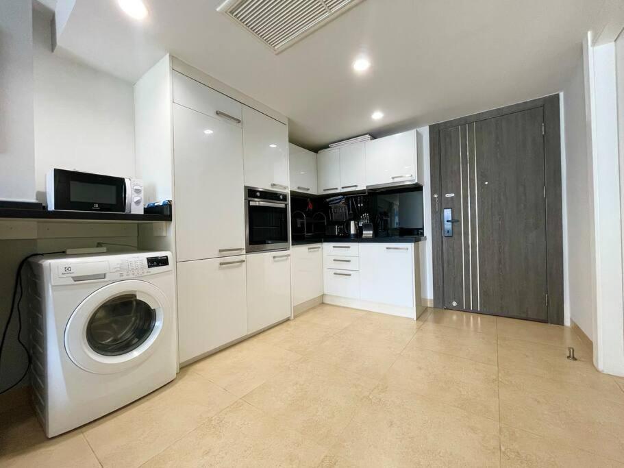 60Sqm Luxury 1 Bed - Pattaya City Centre - Centara Avenue Residences - 704 Dış mekan fotoğraf